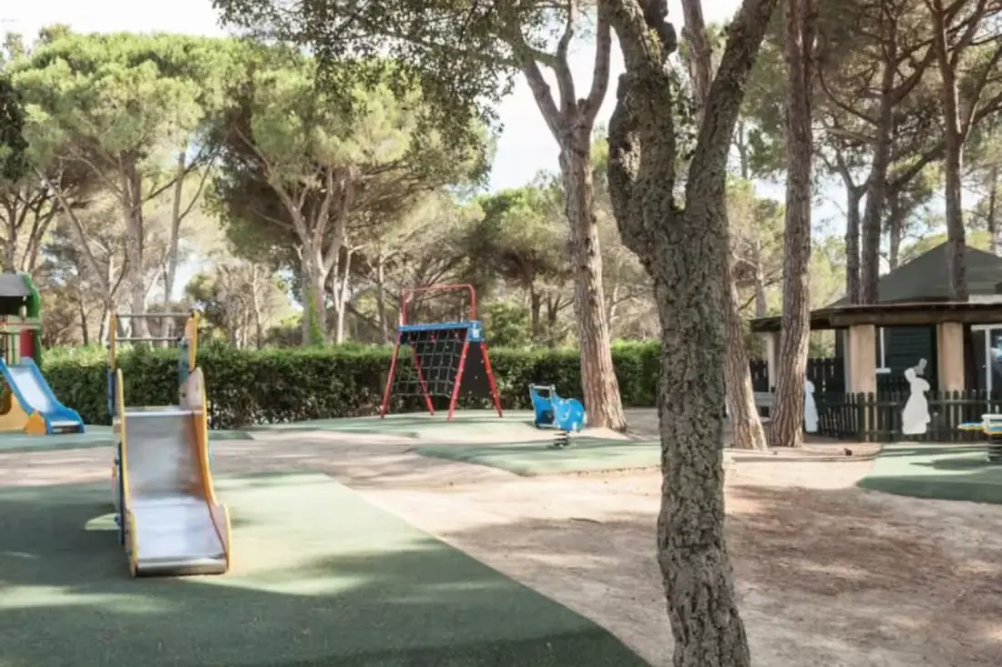 Studio à Saint-raphaël Avec Piscine &amp; Tennis