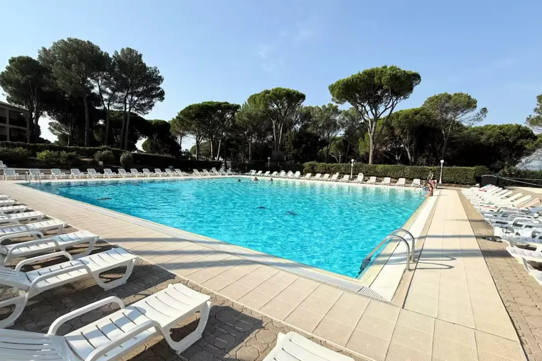 Studio à Saint-raphaël Avec Piscine &amp; Tennis