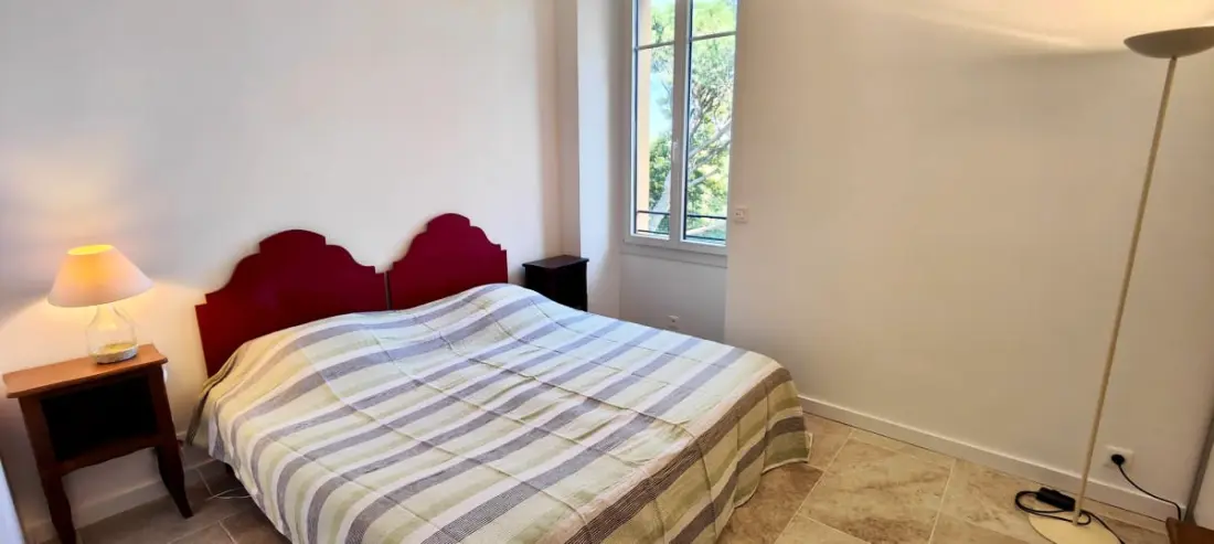 T3 Spacieux Avec Balcon - Très Belle Vue Mer