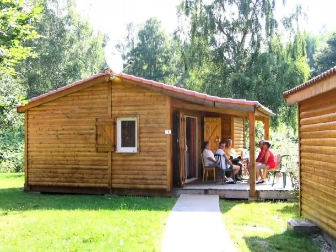 Camping Paradis Les Chanterelles4 étoiles★★★★