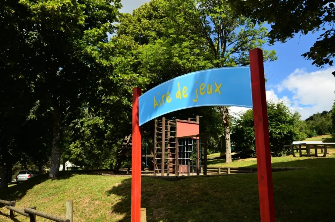 Camping Paradis Les Chanterelles4 étoiles★★★★