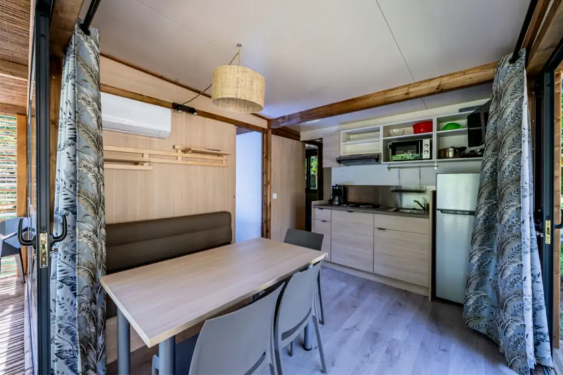 Camping Paradis Les Chanterelles4 étoiles★★★★