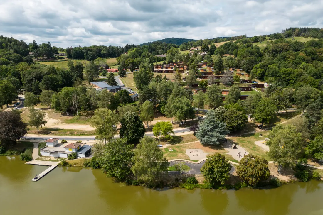 Villages Vacances Les Demeures du Lac4 étoiles★★★★