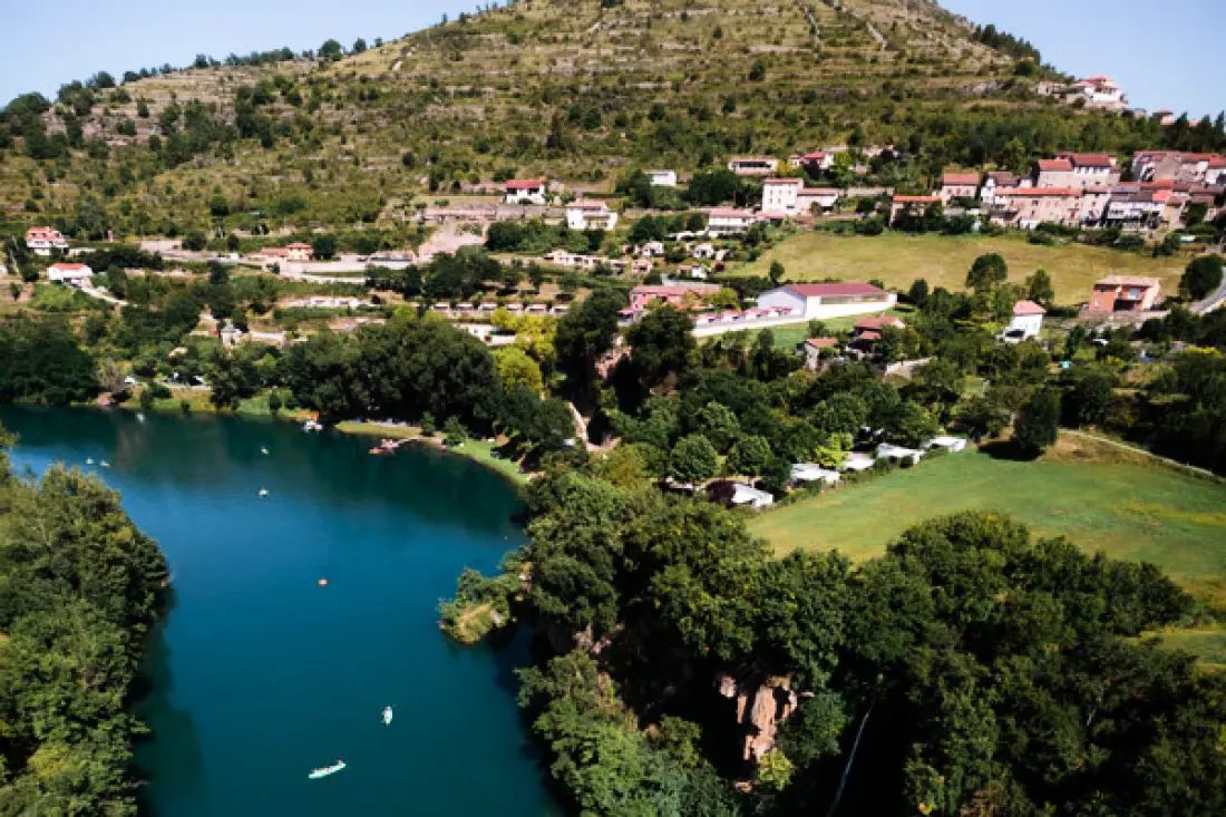 Camping La Cascade 4 étoiles★★★★