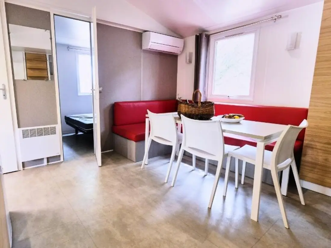 Camping maeva Escapades Le Domaine des Chênes Blancs 3 étoiles★★★