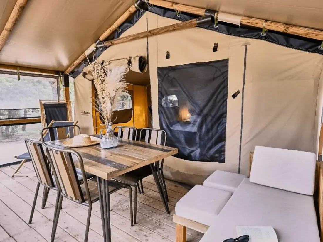 Camping maeva Escapades Le Domaine des Chênes Blancs 3 étoiles★★★