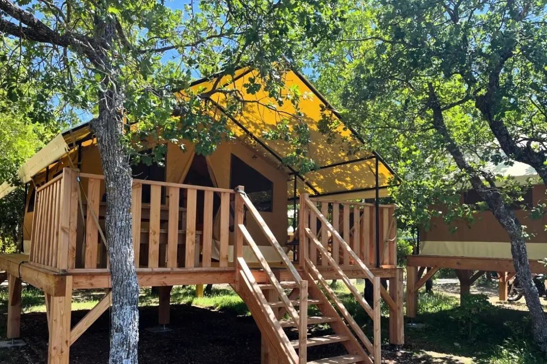 Camping maeva Escapades Le Domaine des Chênes Blancs 3 étoiles★★★