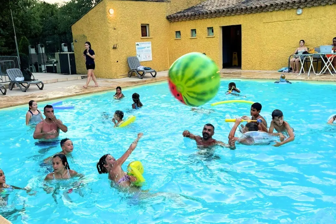Camping maeva Escapades Le Domaine des Chênes Blancs 3 étoiles★★★