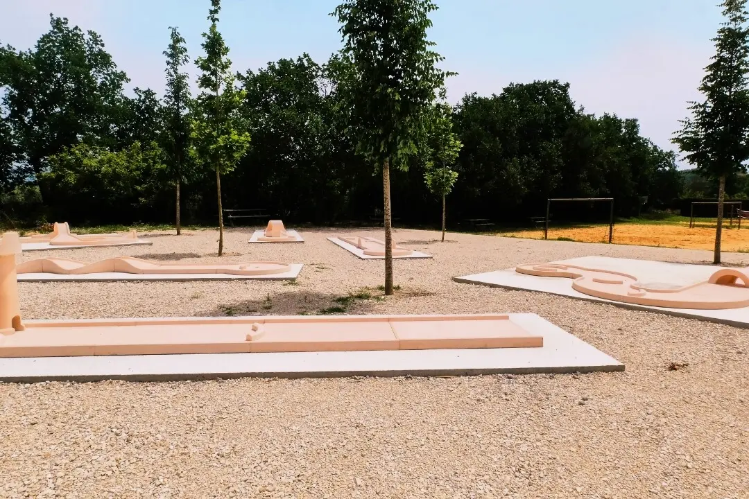Camping maeva Escapades Le Domaine des Chênes Blancs 3 étoiles★★★