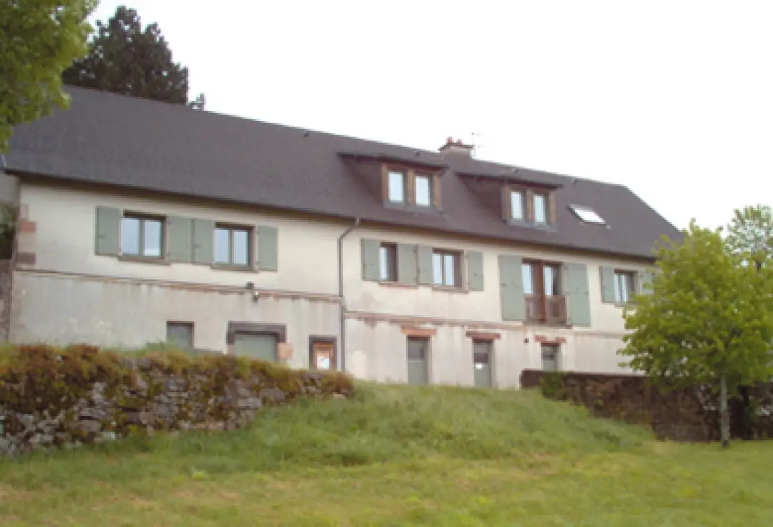 Gîte de France à Saint-sauves-d'auvergne  4