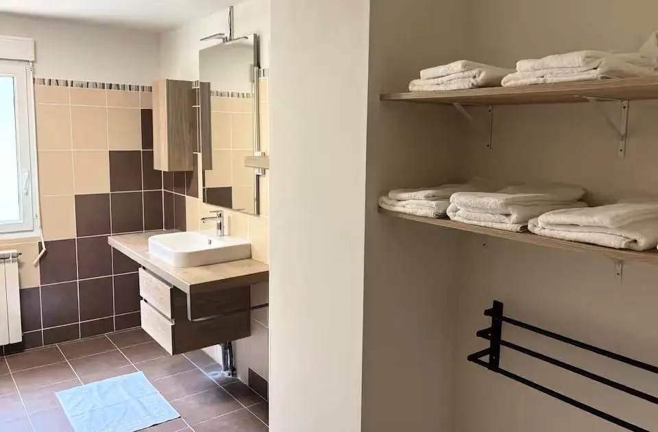 Gîte Gîte du roc 8/10 personnes
