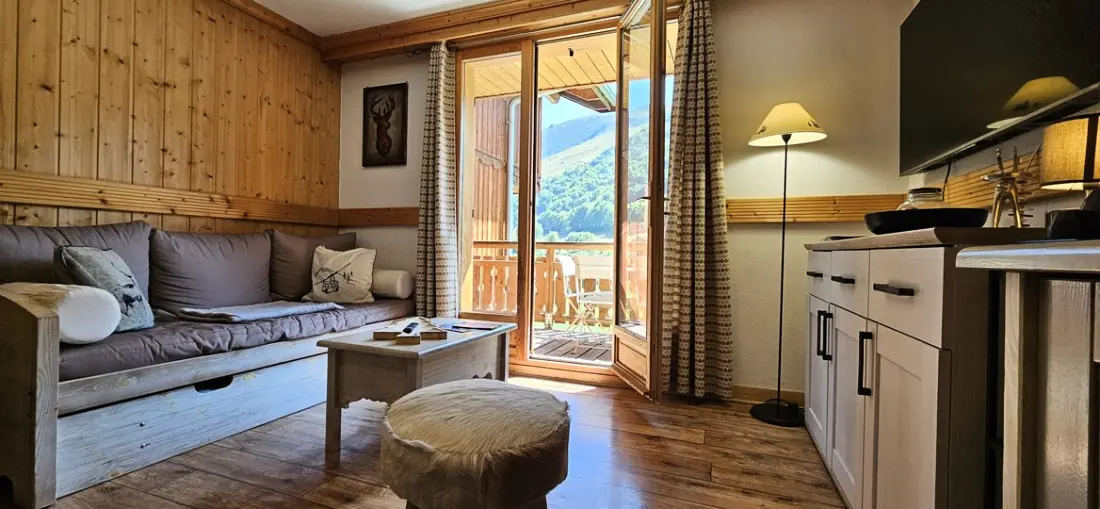 Les Chalets De L'arvan
