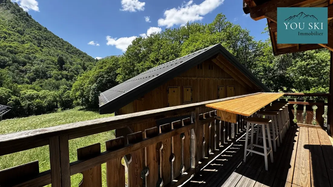 Les Chalets De L'arvan