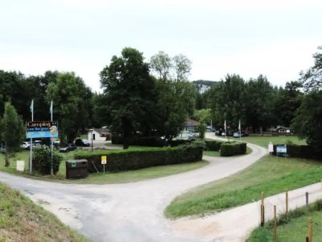 Camping Les Borgnes 2 étoiles★★