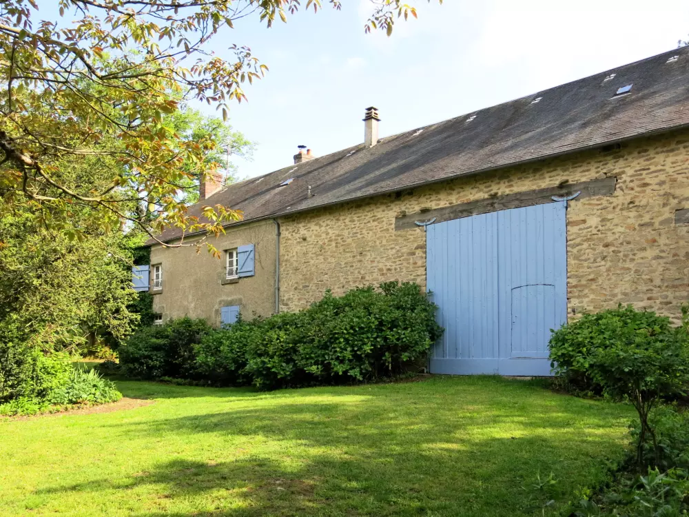 Maison de Vacances Saint-Sulpice-Les-Feuilles