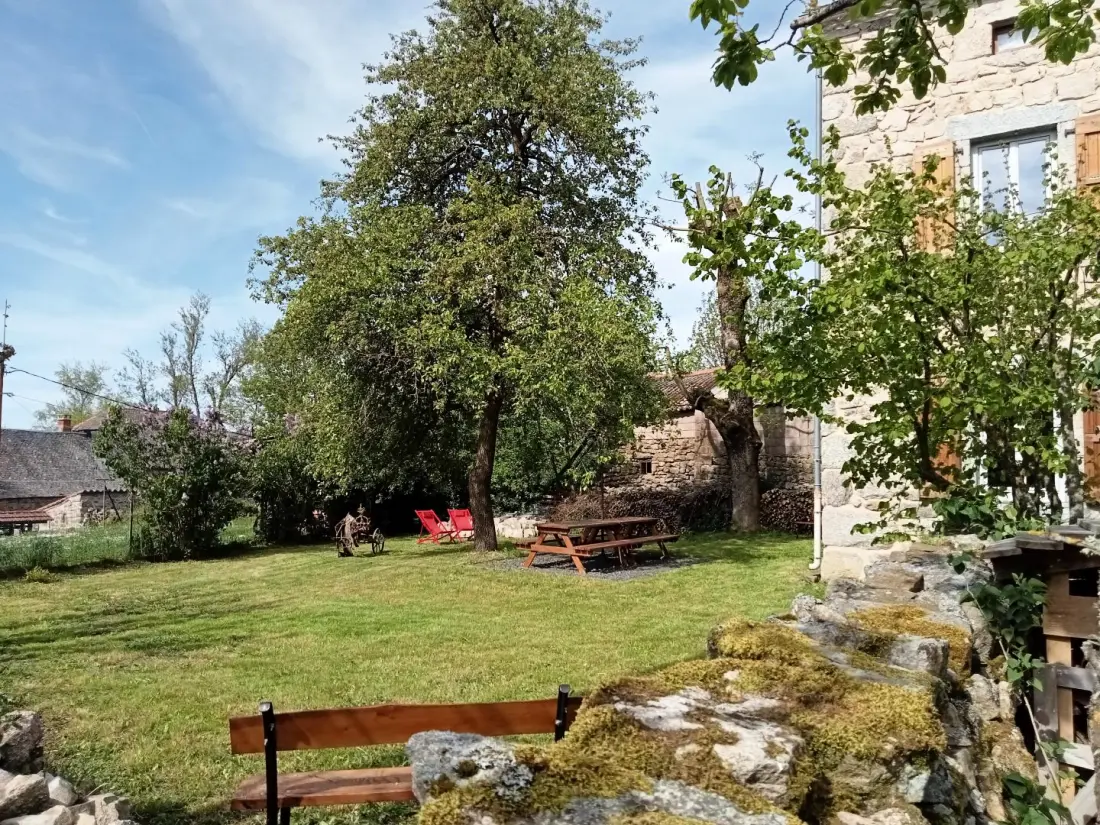 Gîte de France Gîte la fontaine 10/12 personnes 2 épis