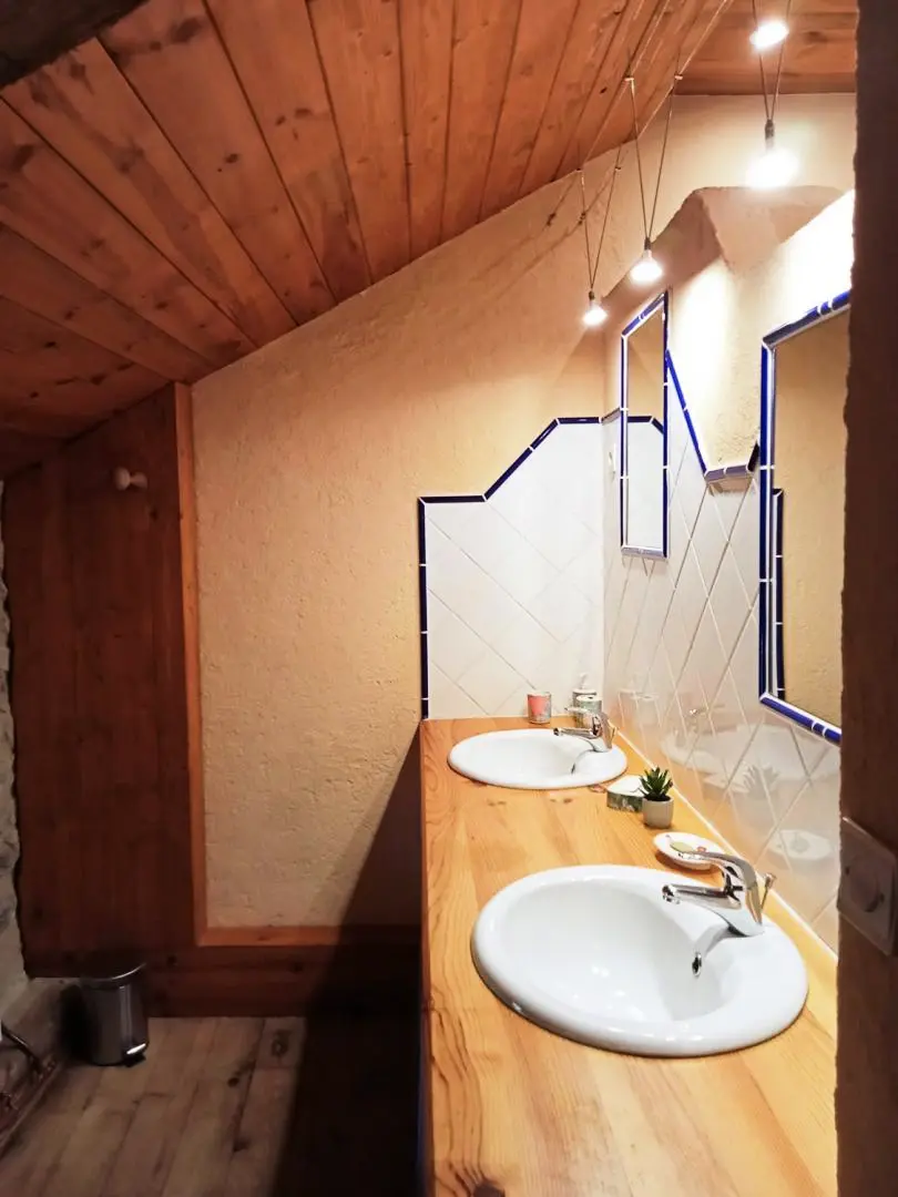 Gîte de France Gîte la fontaine 10/12 personnes 2 épis