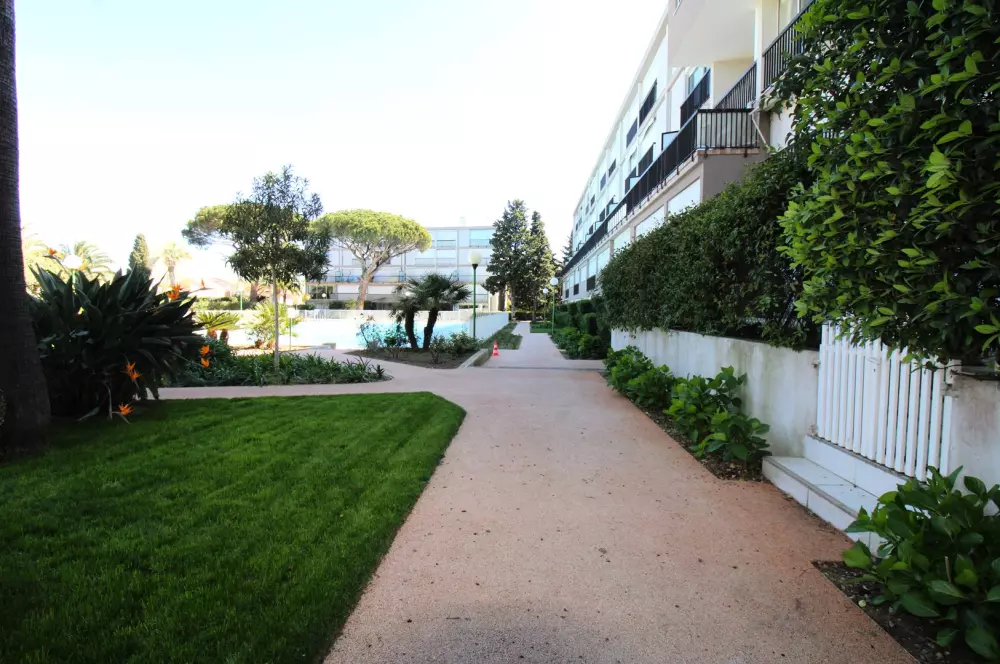 Résidence Paris Saint Tropez