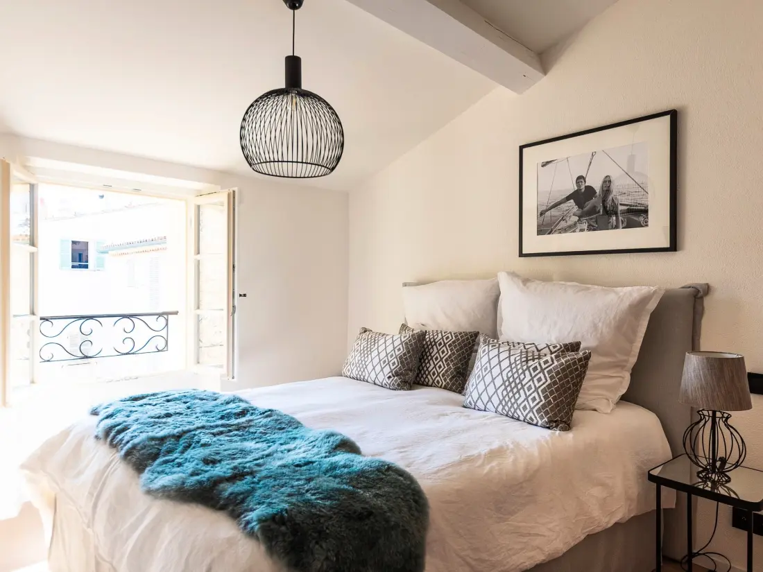Résidence Superb 3 Bedroom Apartment on the Port