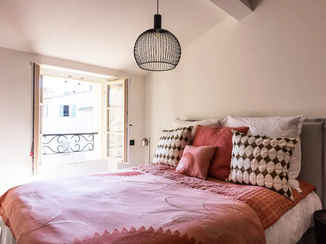 Résidence Superb 3 Bedroom Apartment on the Port