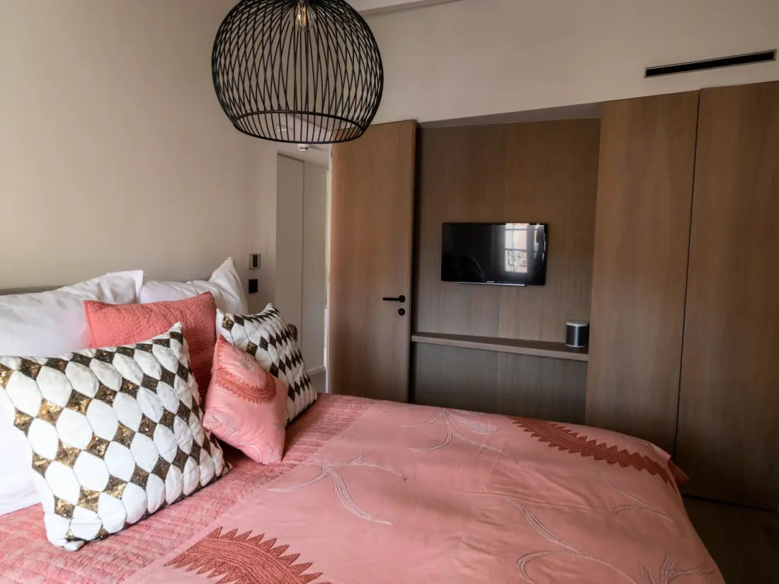 Résidence Superb 3 Bedroom Apartment on the Port