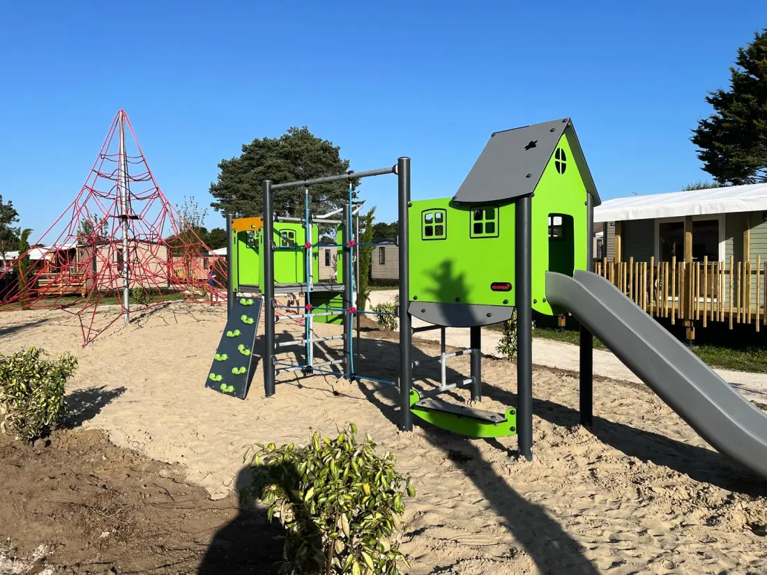 Camping Paradis La Croix L'Abbé4 étoiles★★★★