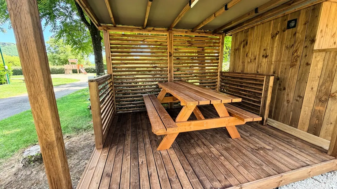 Flower Camping Le Tiradou 3 étoiles★★★
