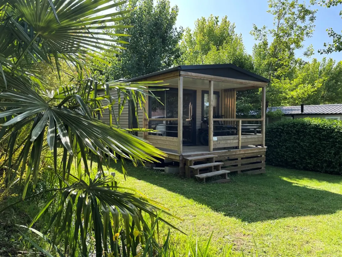 Flower Camping Le Tiradou 3 étoiles★★★