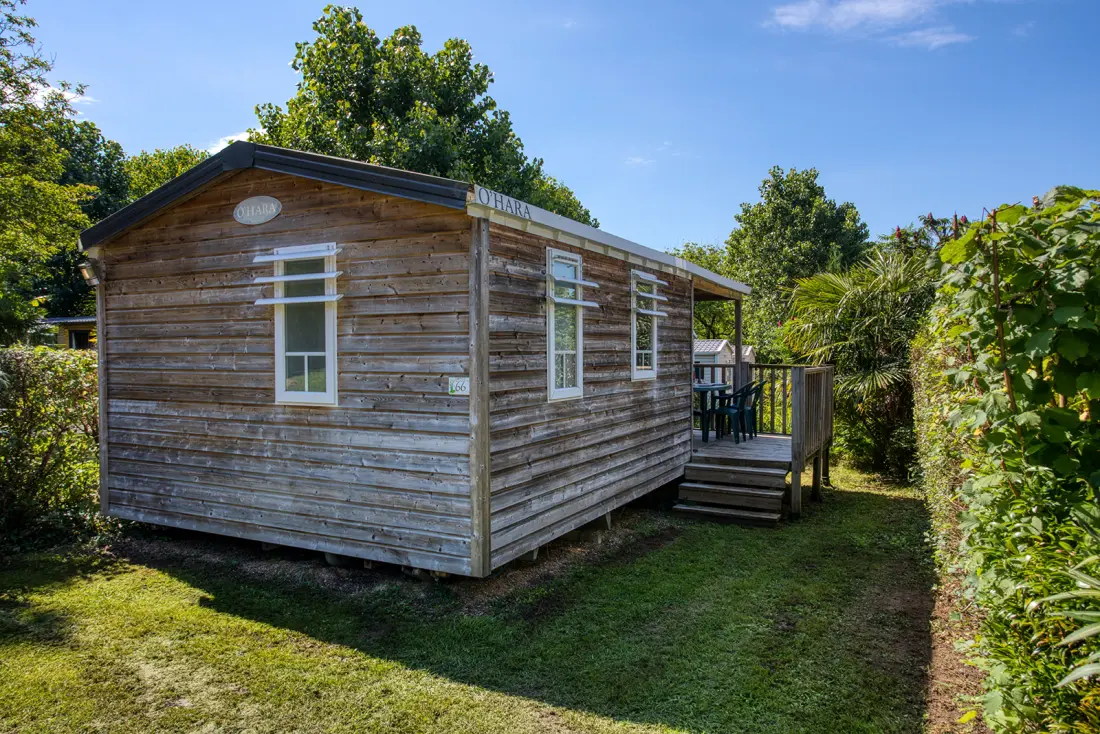 Flower Camping Le Tiradou 3 étoiles★★★