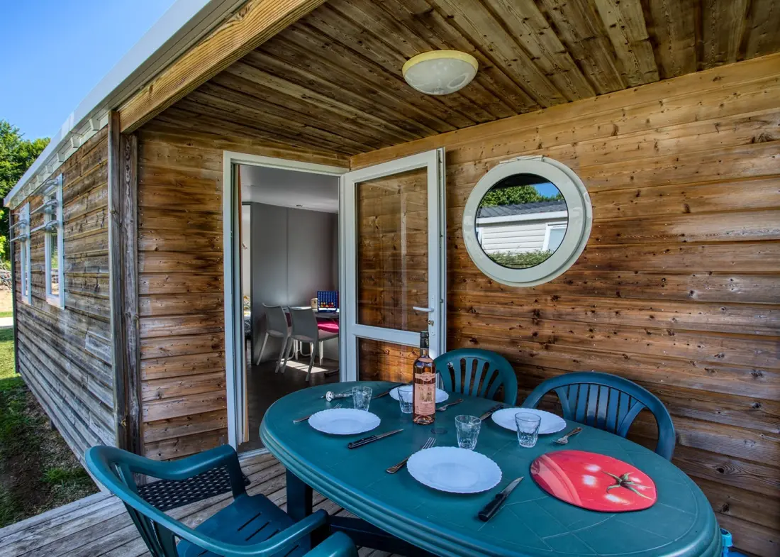 Flower Camping Le Tiradou 3 étoiles★★★