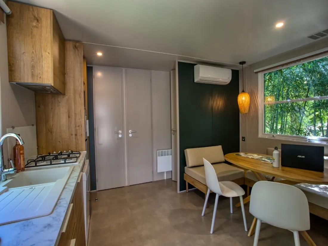 Flower Camping Le Tiradou 3 étoiles★★★