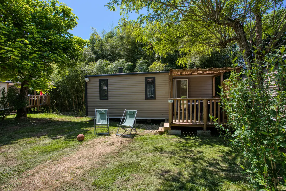 Flower Camping Le Tiradou 3 étoiles★★★