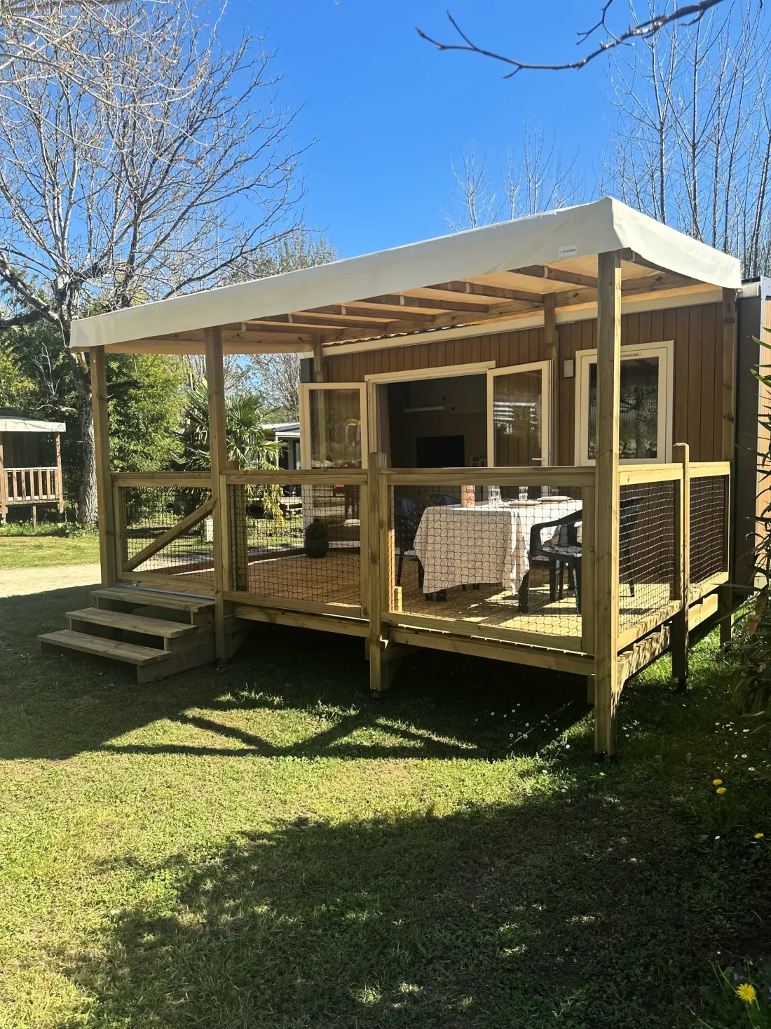 Flower Camping Le Tiradou 3 étoiles★★★