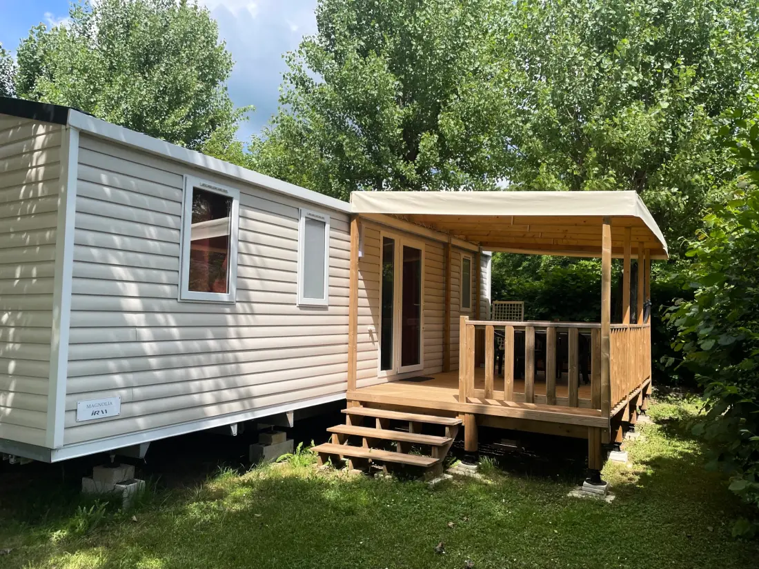 Flower Camping Le Tiradou 3 étoiles★★★