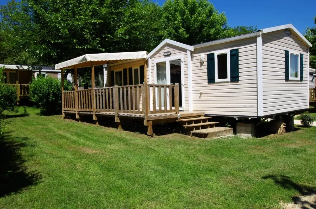 Flower Camping Le Tiradou 3 étoiles★★★