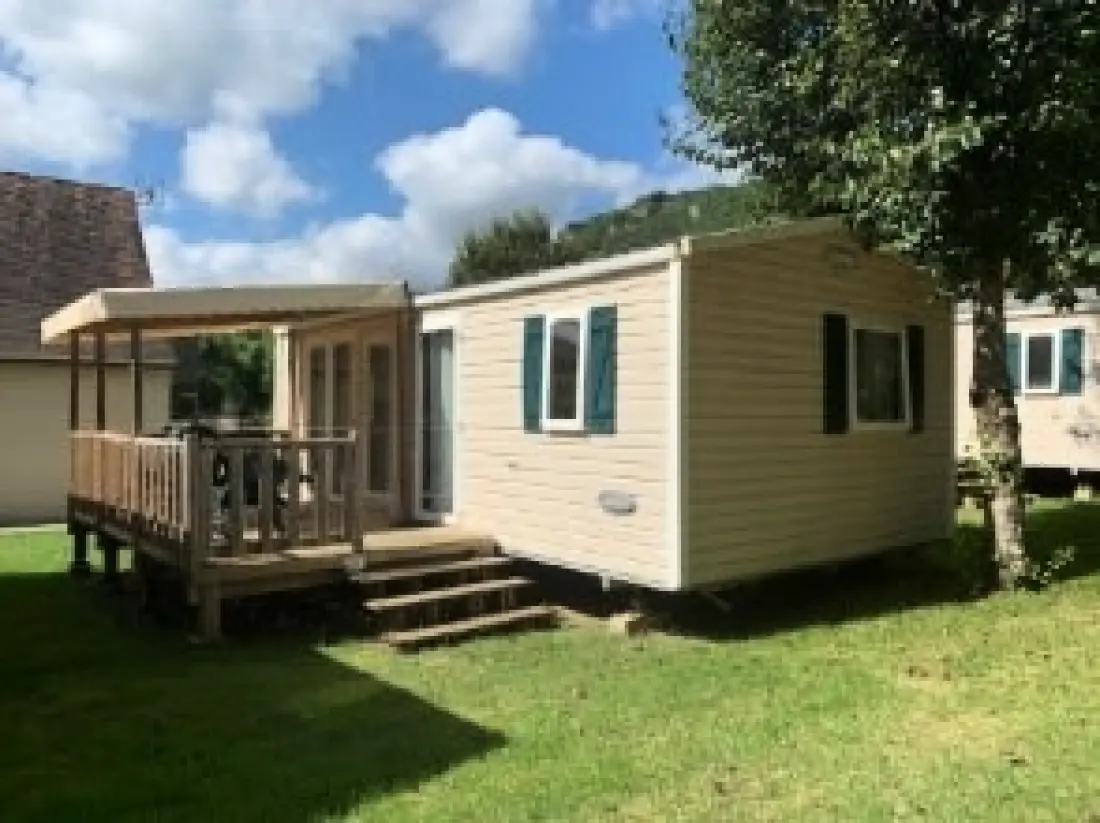 Flower Camping Le Tiradou 3 étoiles★★★