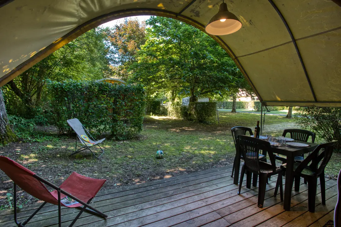 Flower Camping Le Tiradou 3 étoiles★★★