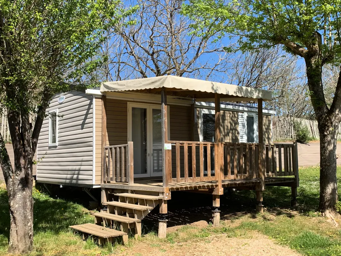 Flower Camping Le Tiradou 3 étoiles★★★