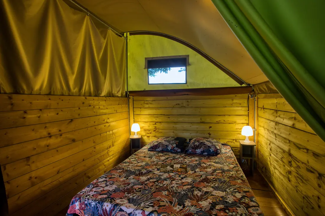 Flower Camping Le Tiradou 3 étoiles★★★
