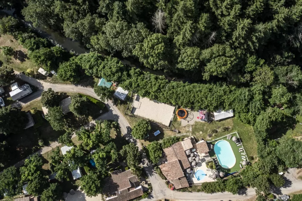 Camping maeva Escapades Coeur d'Ardèche 4 étoiles★★★★