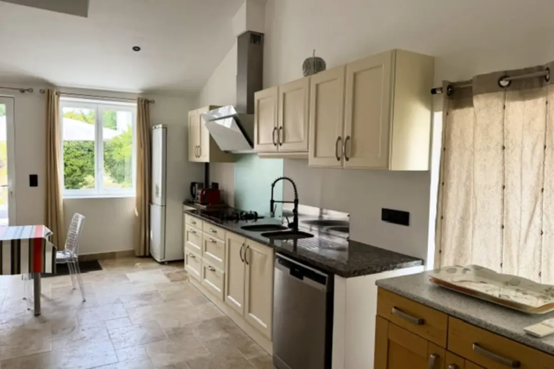 Maison De 103 M² Avec 2 Terrasses à Saint-xandre