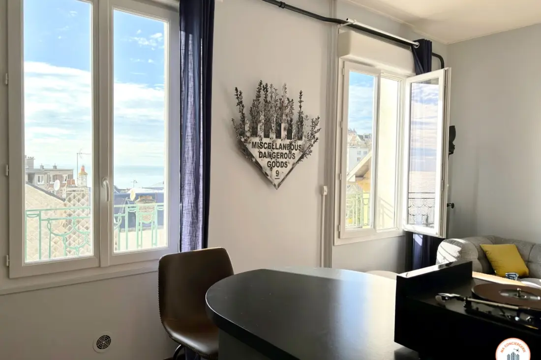 🌟 Le Music Hall - Vue Mer, Proche Plage