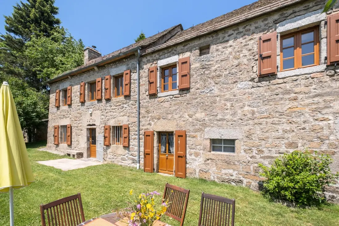 Gîte de France Les fleurs de l'aubrac 4/6 pers 3 épis