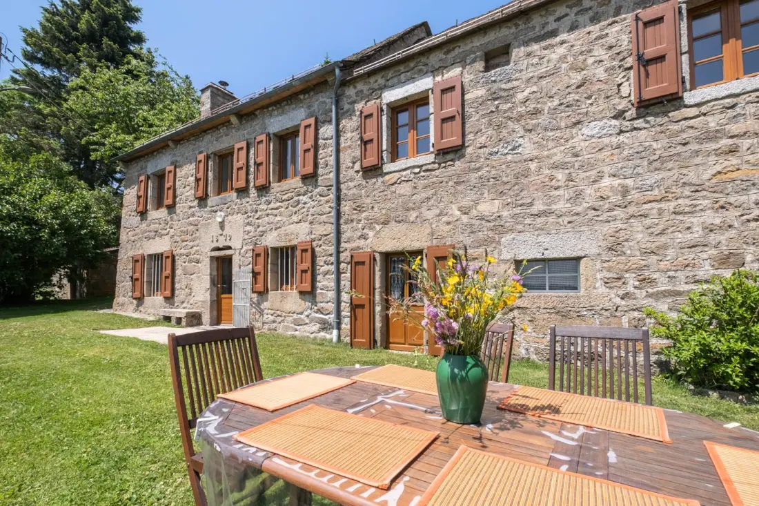 Gîte de France Les fleurs de l'aubrac 4/6 pers 3 épis