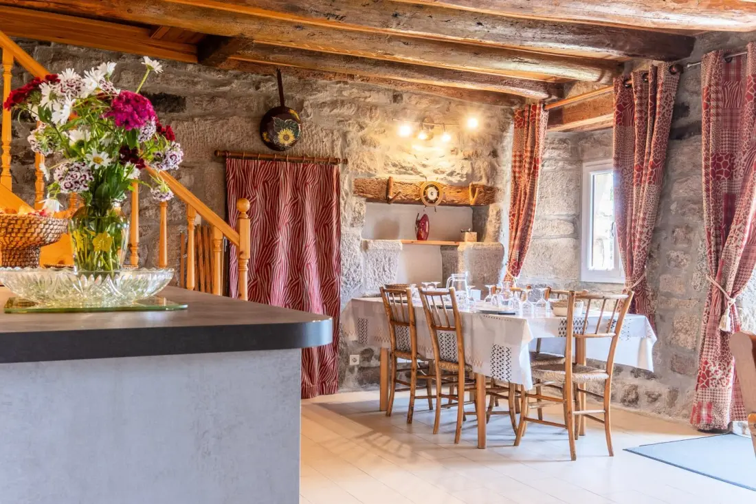 Gîte de France Les fleurs de l'aubrac 4/6 pers 3 épis