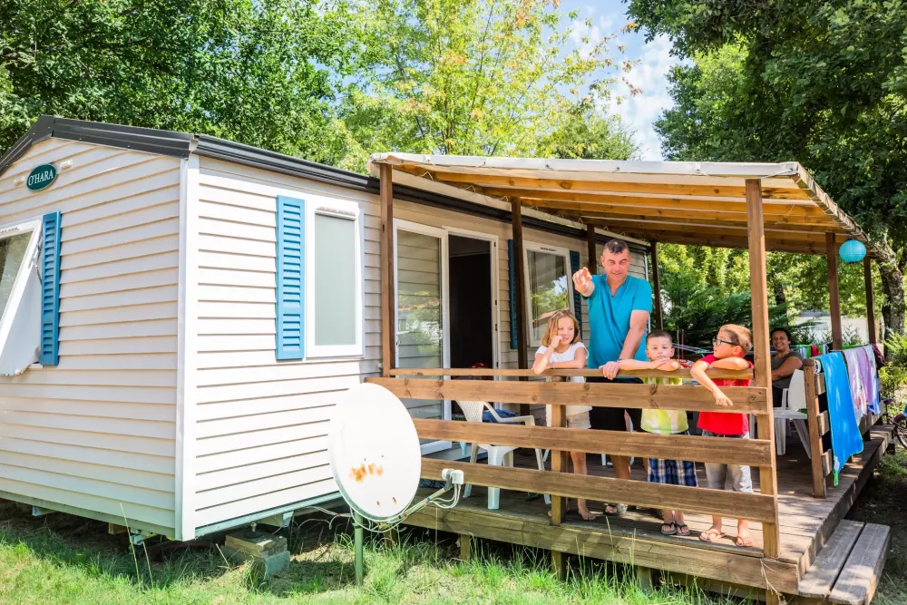 Camping Les Bruyères 3 étoiles★★★