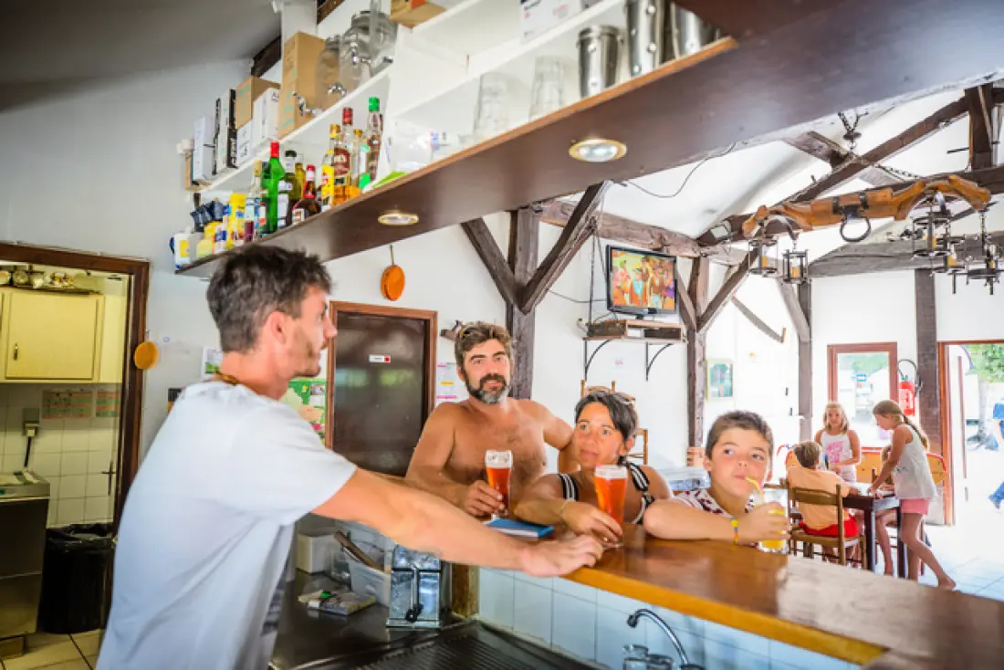Camping Les Bruyères3 étoiles★★★