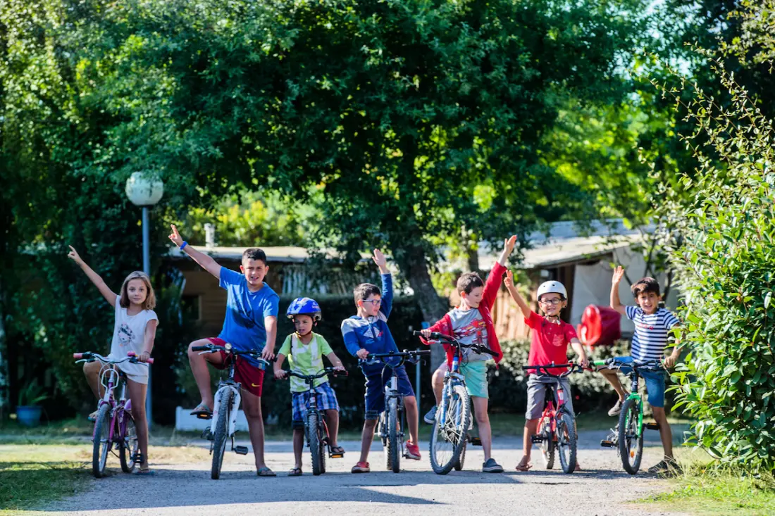 Camping Les Bruyères3 étoiles★★★