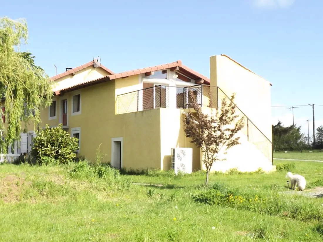 Maison de Vacances SAINTE-FOY-SAINT-SULPICE