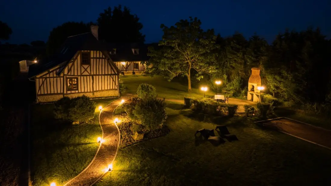 Gîte de France Gîtes de france® - le domaine des quatre châtaignes 4 épis